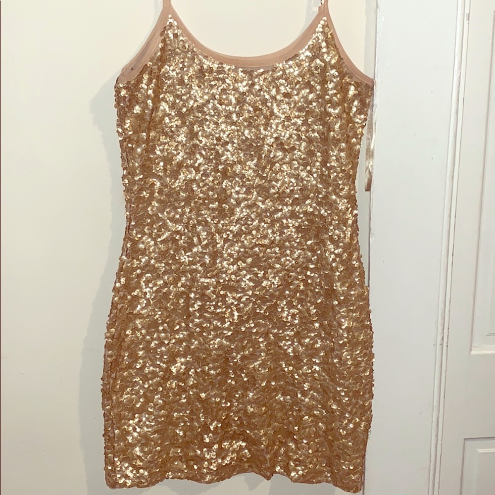Social dress